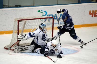 ХК «Рязань» в подмосковной Балашихе проиграл местному «Динамо»